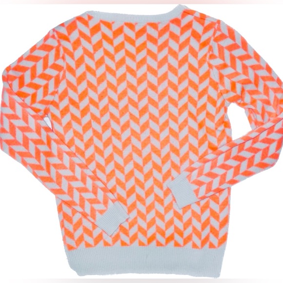 ⭐️ LUCCA COUTURE ⭐️ SWEATER SIZE: M - Picture 4 of 7